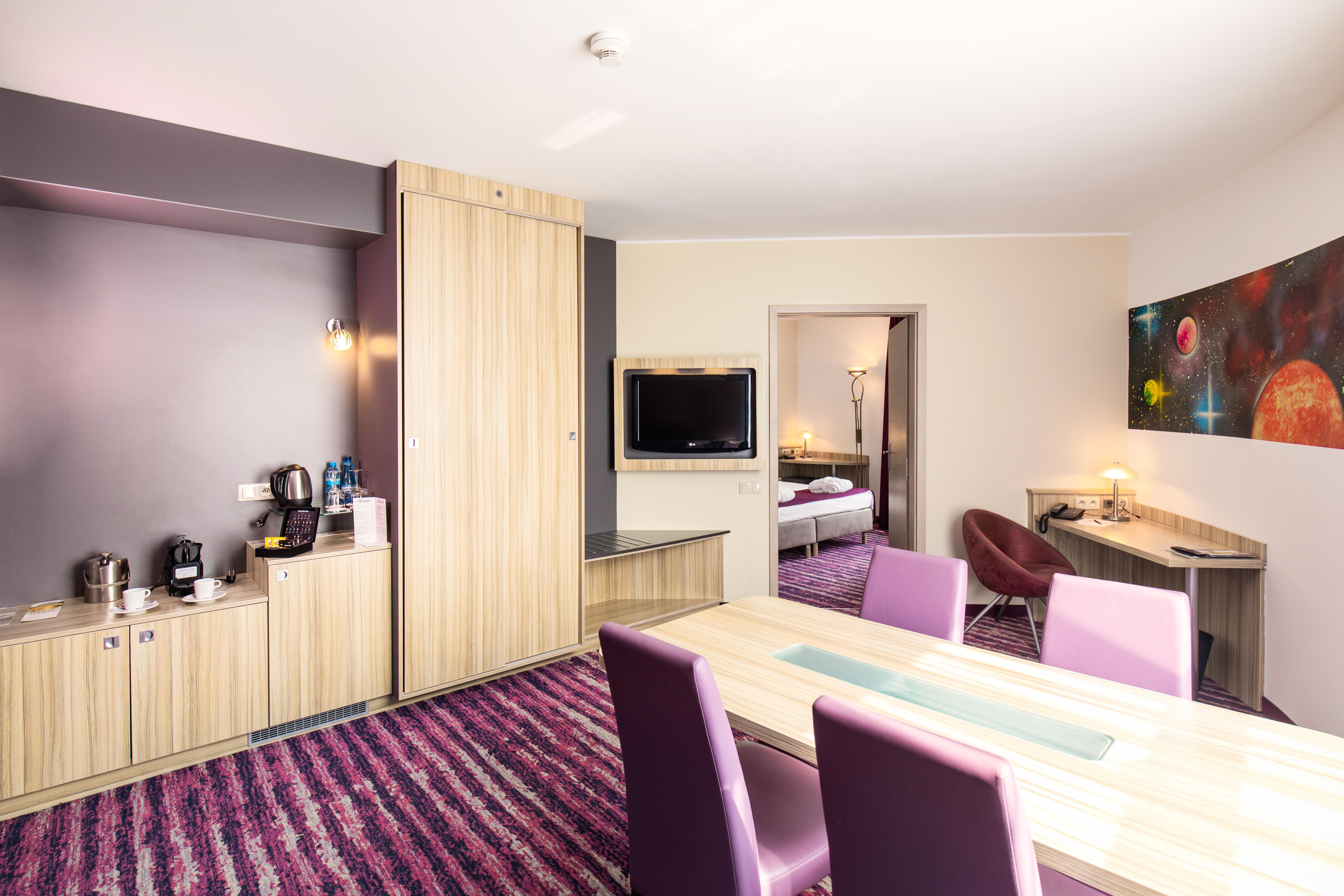 Galaxy Hotel Cracovia Esterno foto