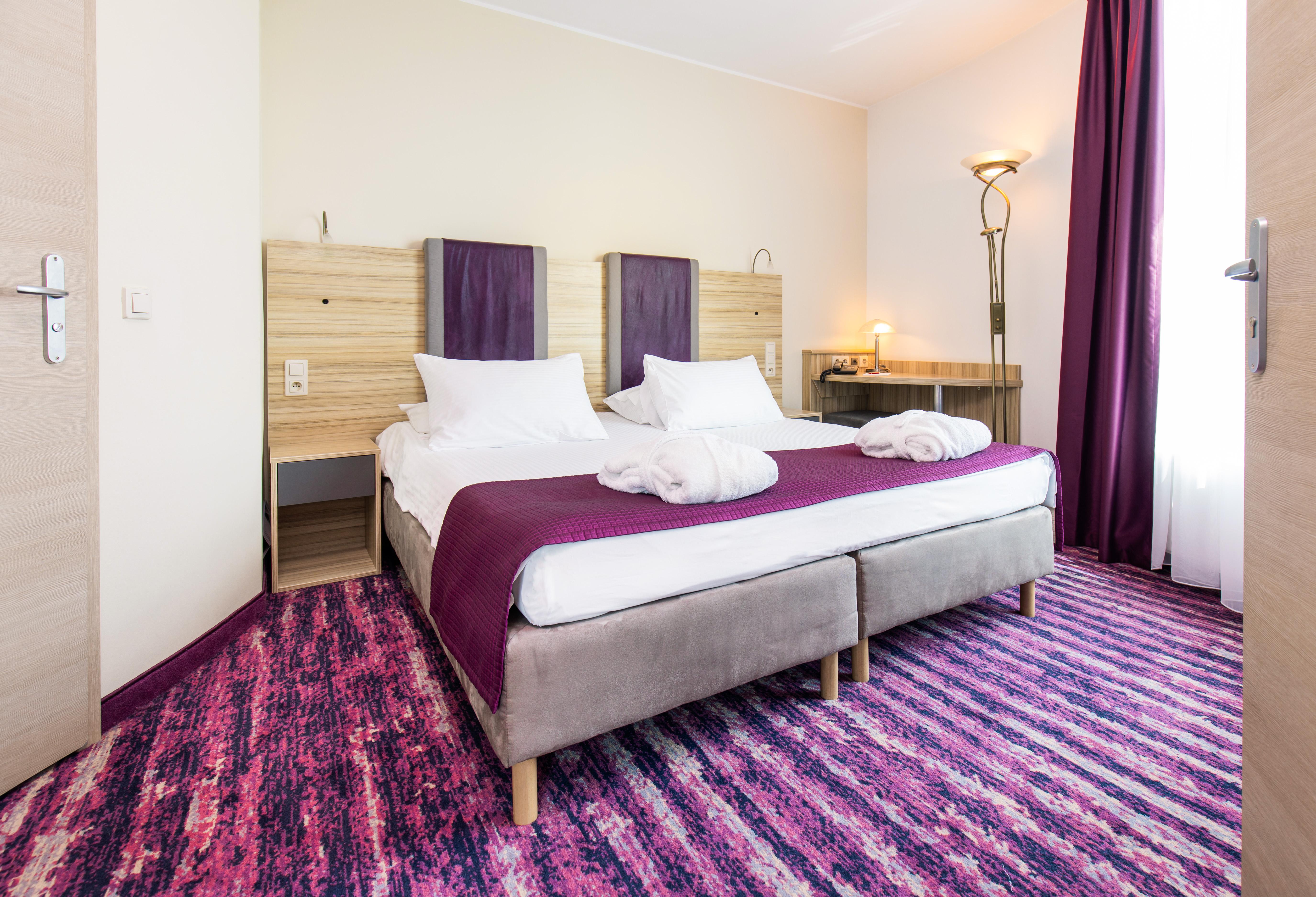 Galaxy Hotel Cracovia Esterno foto