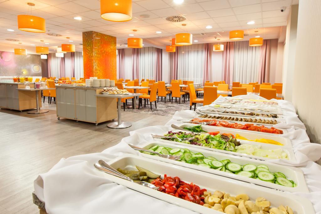 Galaxy Hotel Cracovia Esterno foto