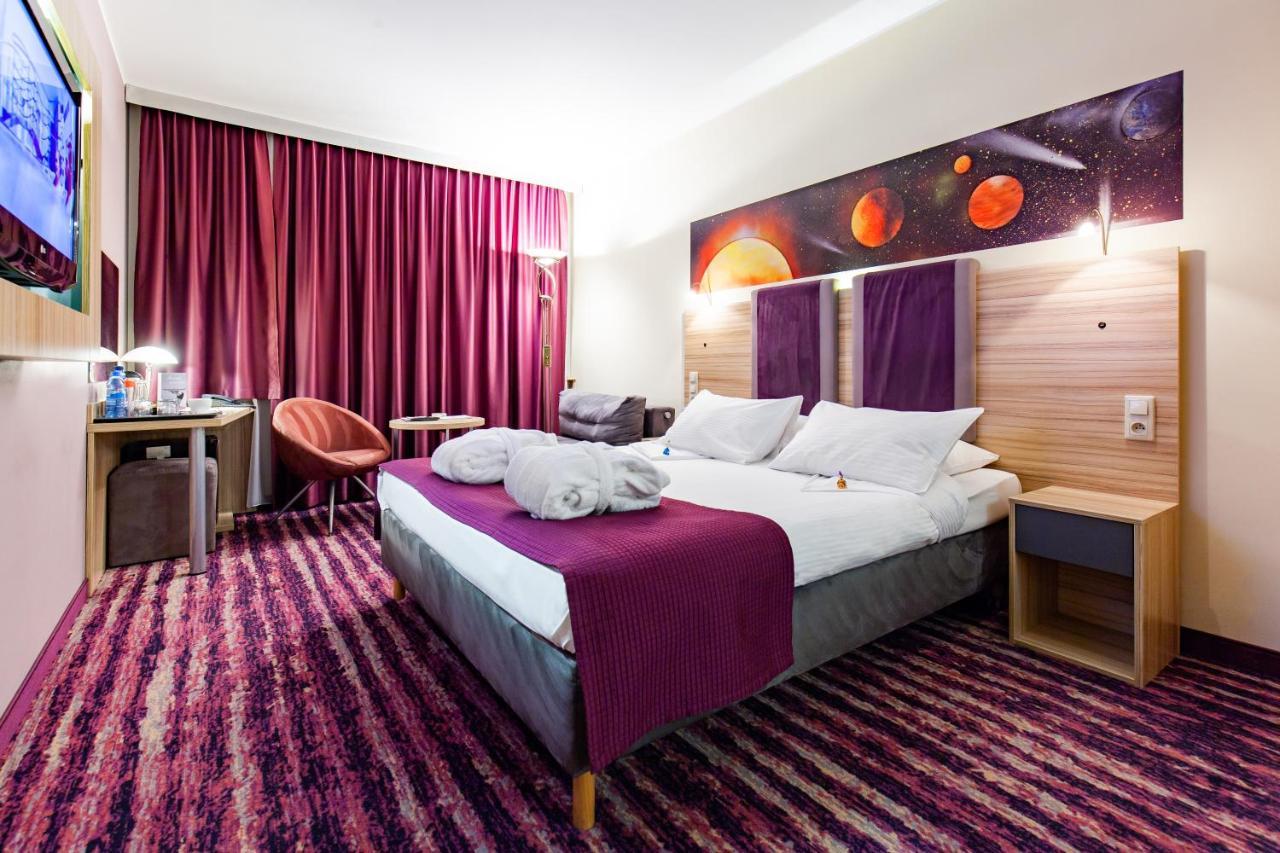Galaxy Hotel Cracovia Esterno foto